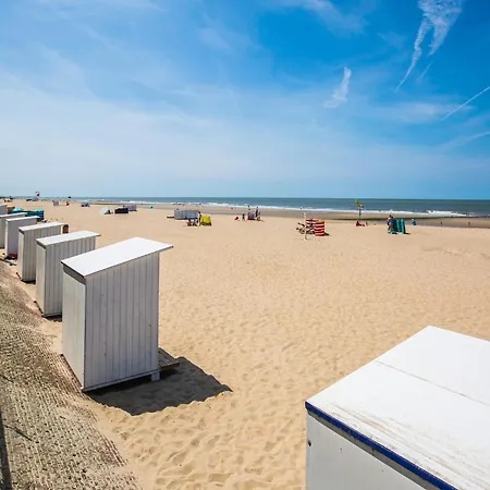 Apartment On The Sea Of Middelkerke